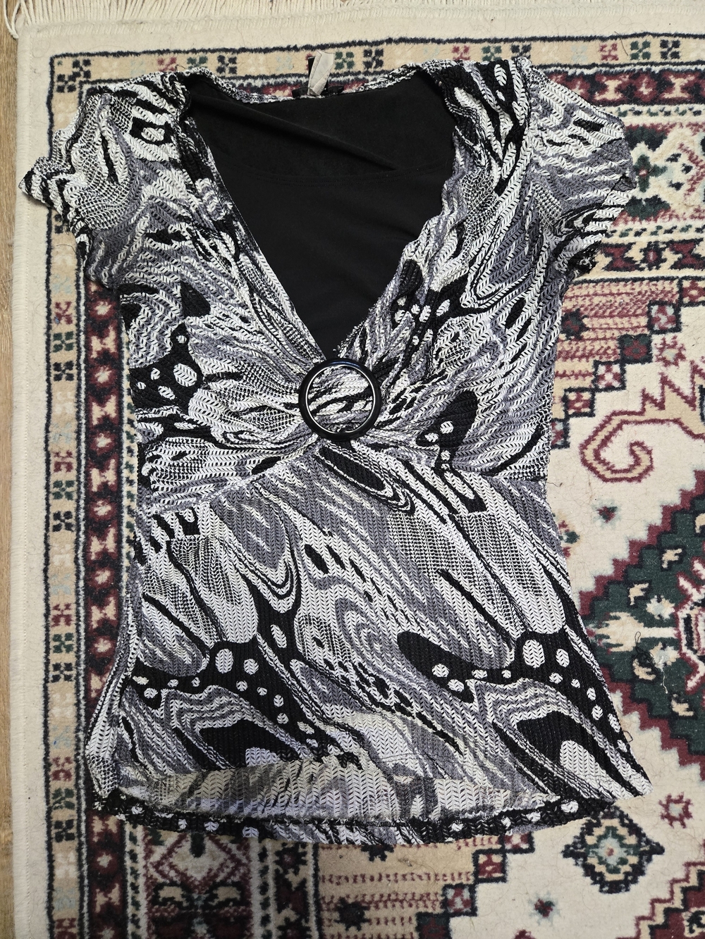 Forever 21 Abstract Print U-Neck Top w/ Ring Buckle Detail